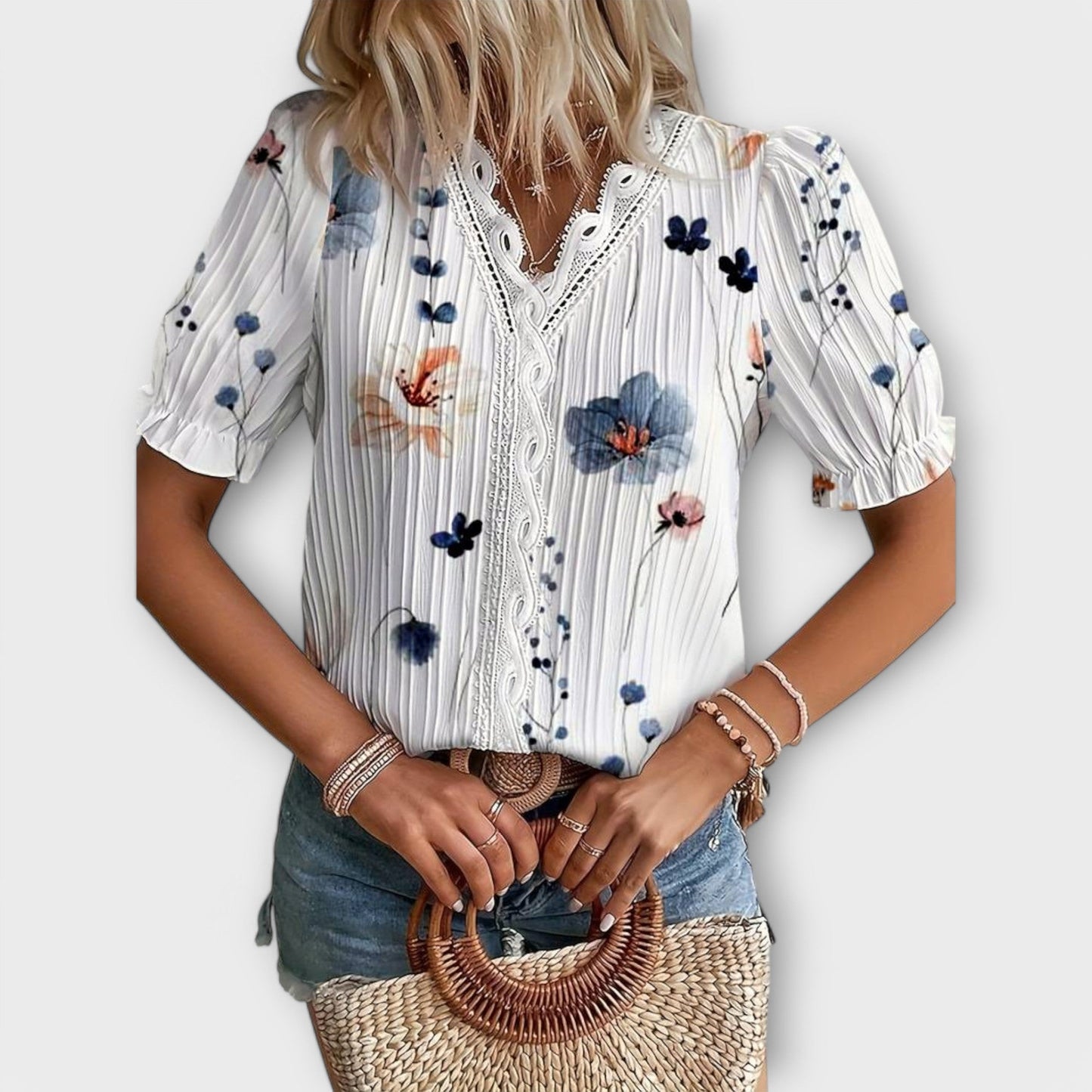 Camisa Emily de cuello en V de corte holgado y elegante