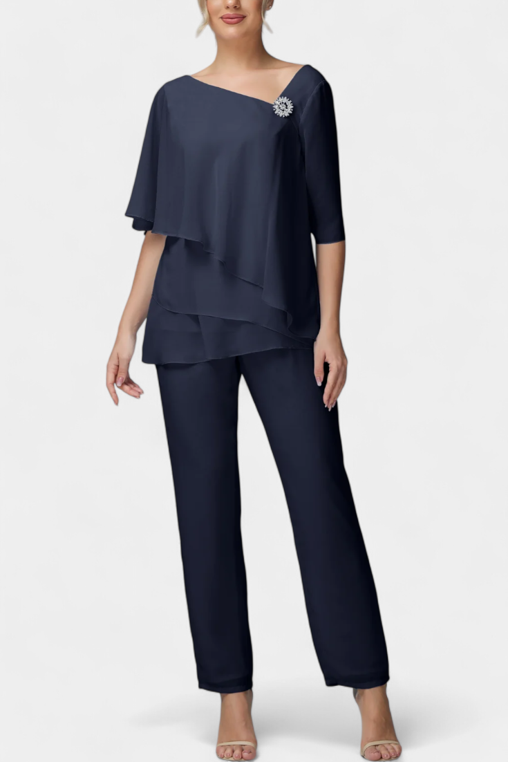 Conjunto Dina de dos piezas con silueta femenina sin esfuerzo