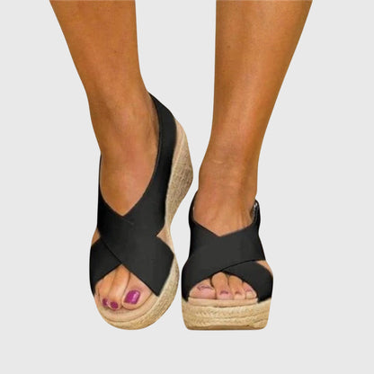 Sandalias elegantes de esparto