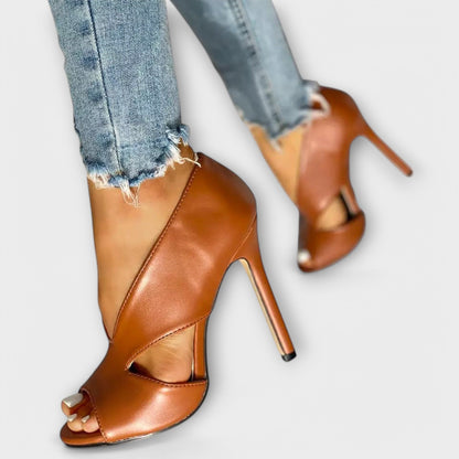 Sandalias ortopédicas de tacón elegantes