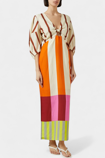 Vestido Alison suave con escote delantero y mangas abullonadas