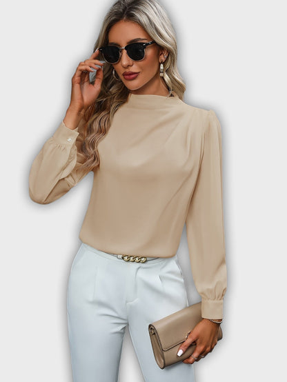 Camisa elegante de cuello alto