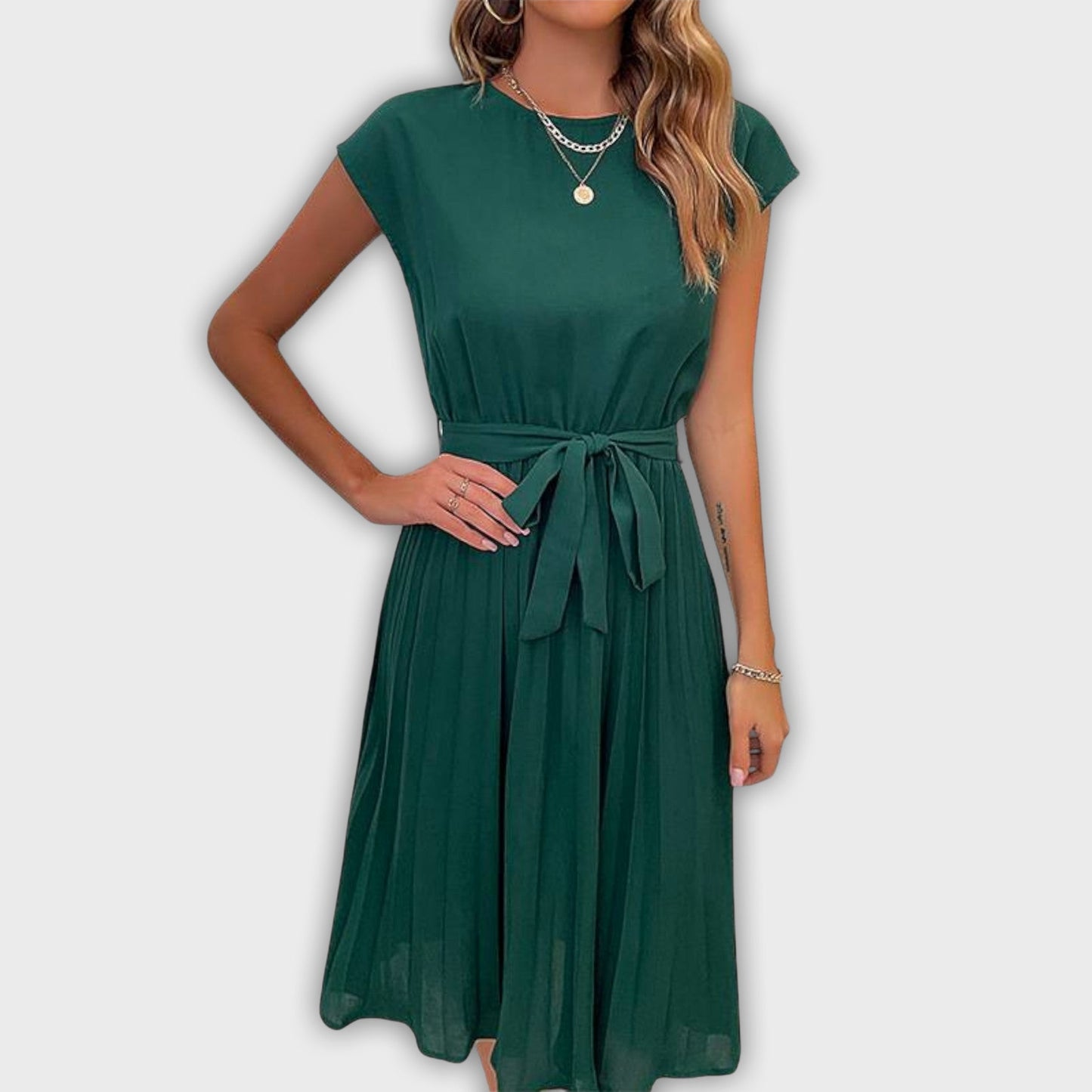 Vestido midi elegante de verano