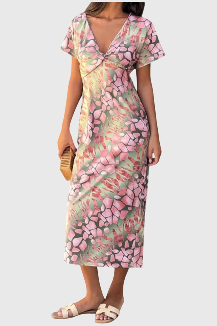 Vestidos con estampado abstracto y escote en V