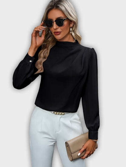 Camisa elegante de cuello alto