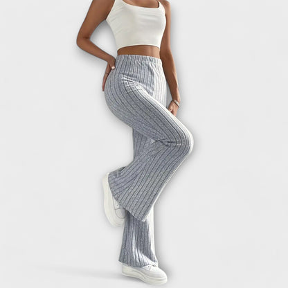 Pantalones elegantes de mujer con corte destacado