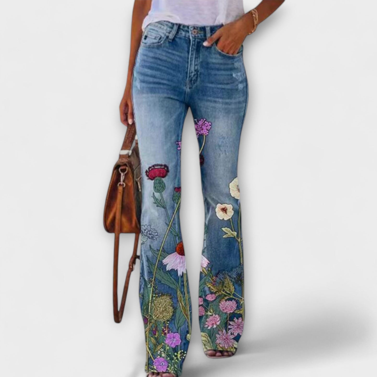Pantalones amplios con estampado floral y máxima comodidad