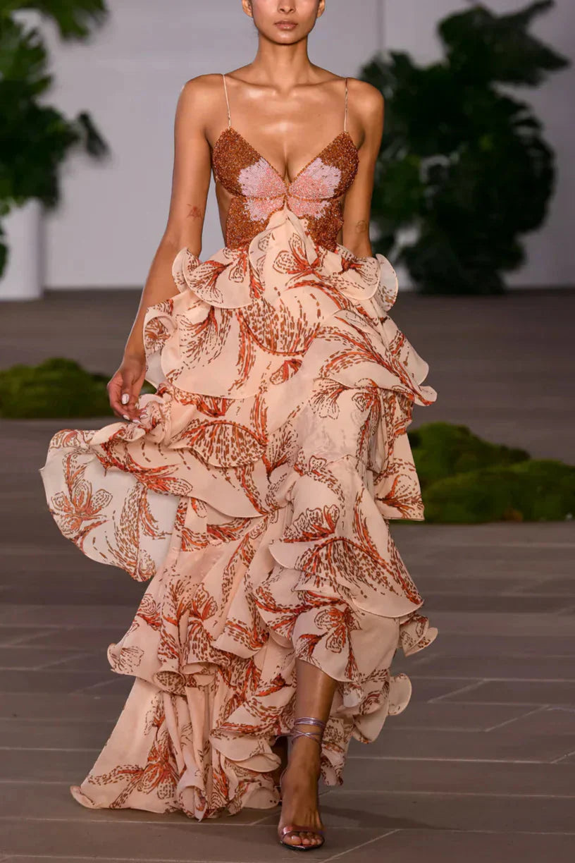 Vestido Juliet con volantes y escote en diamante