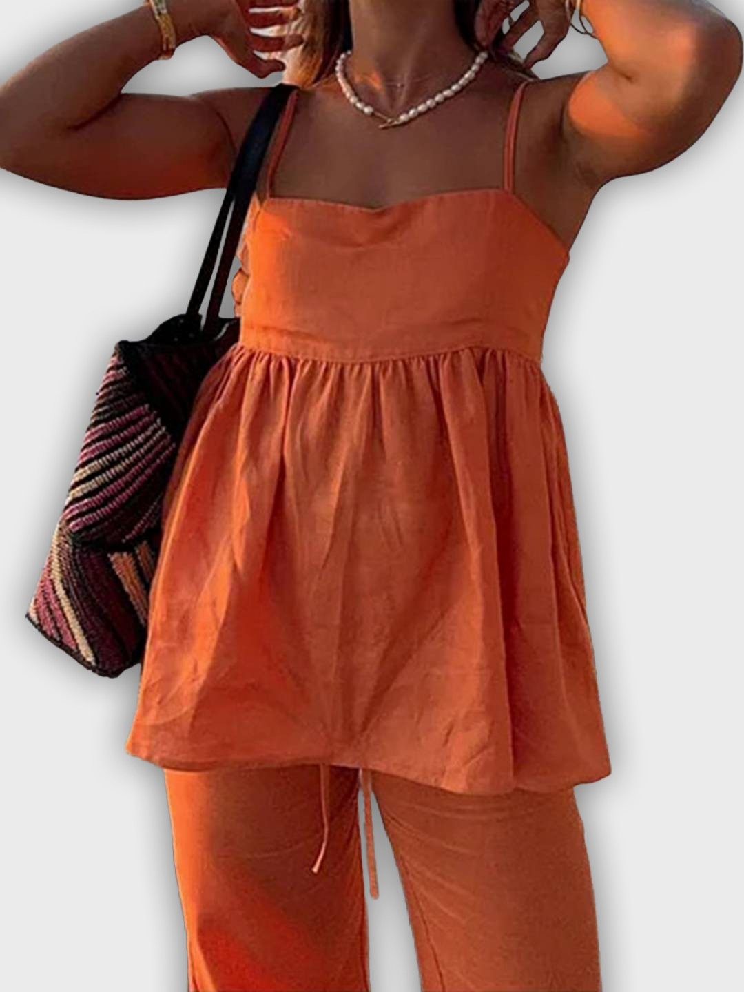 Conjunto de verano de dos piezas con top y pantalones anchos estilo elegante y relajado