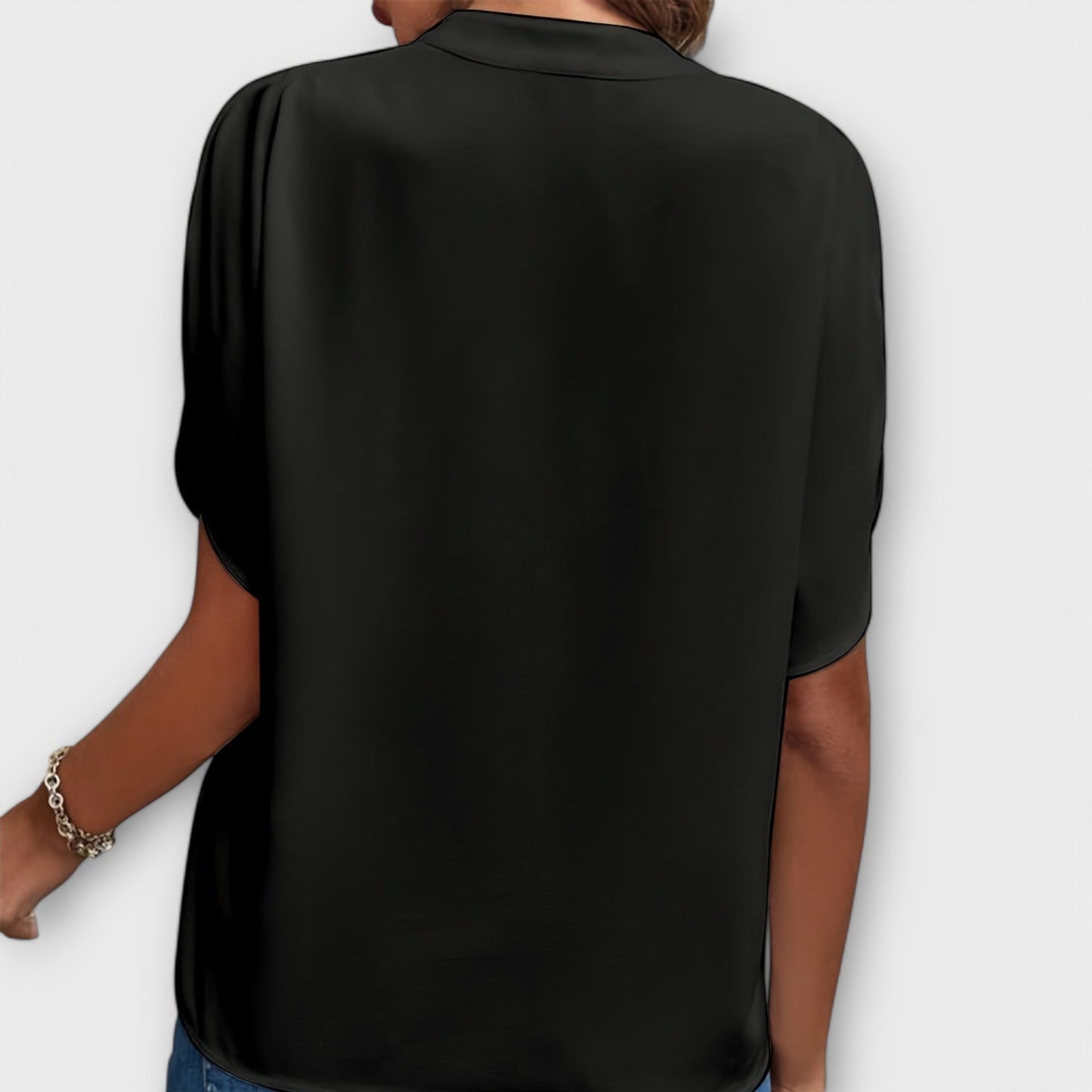 Camisa elegante y ligera para mujer