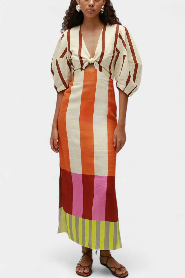 Vestido Alison suave con escote delantero y mangas abullonadas