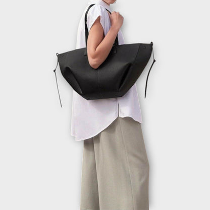 Bolso de mano de cuero italiano elegante Aura