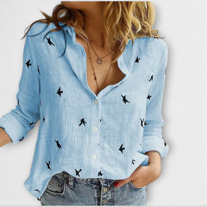 Camisa elegante de mujer con cuello lujoso