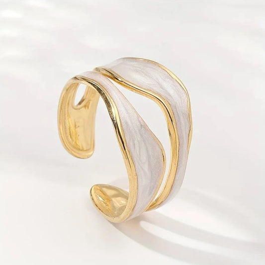 Anillo antiguo de oro blanco