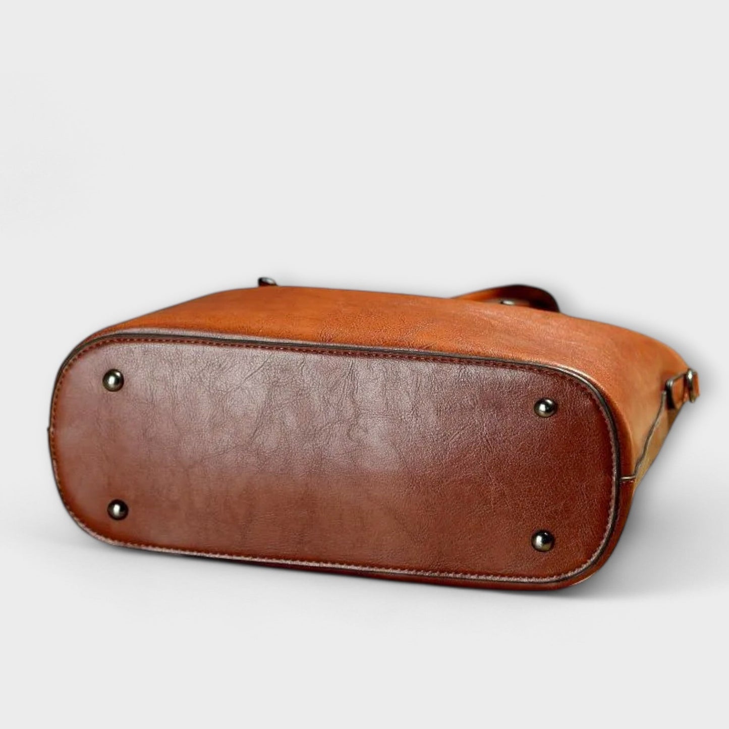 Bolso lateral Laura con diseño vintage Estilo y funcionalidad