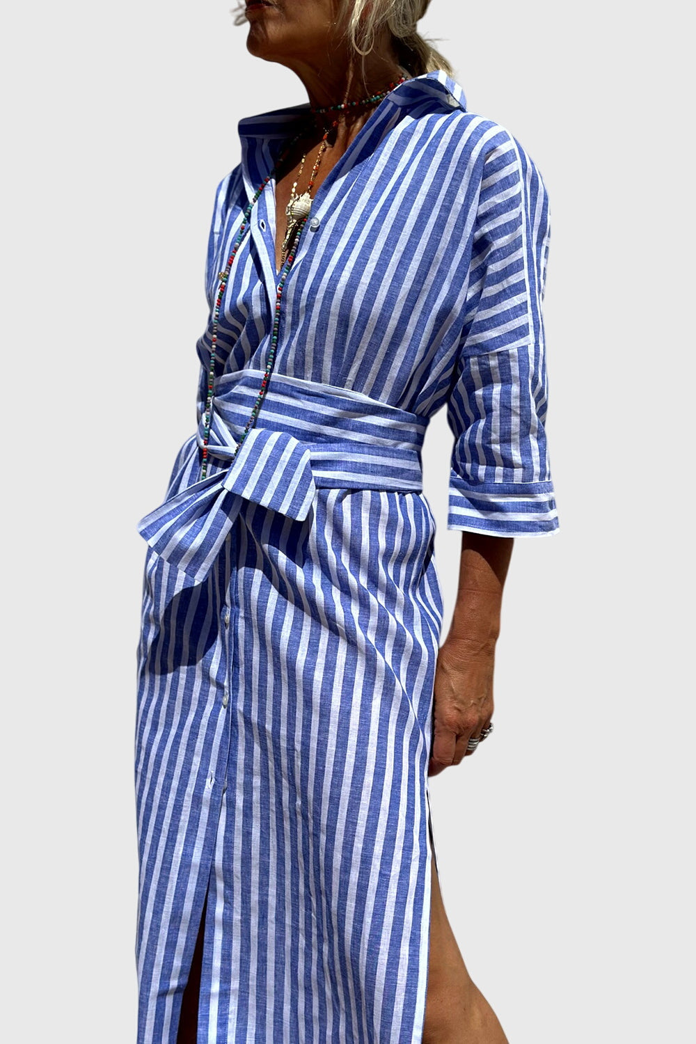 Vestidos camiseros elegantes a rayas