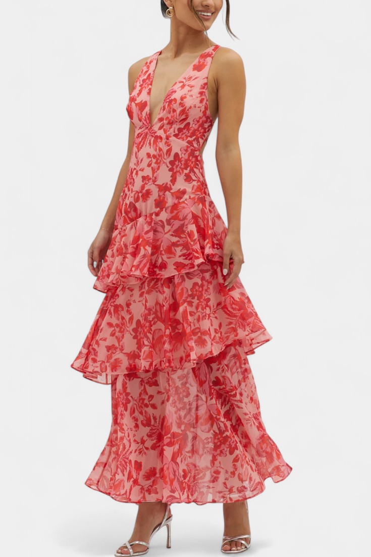 Vestido Dominika de escote en V y capas fluidas