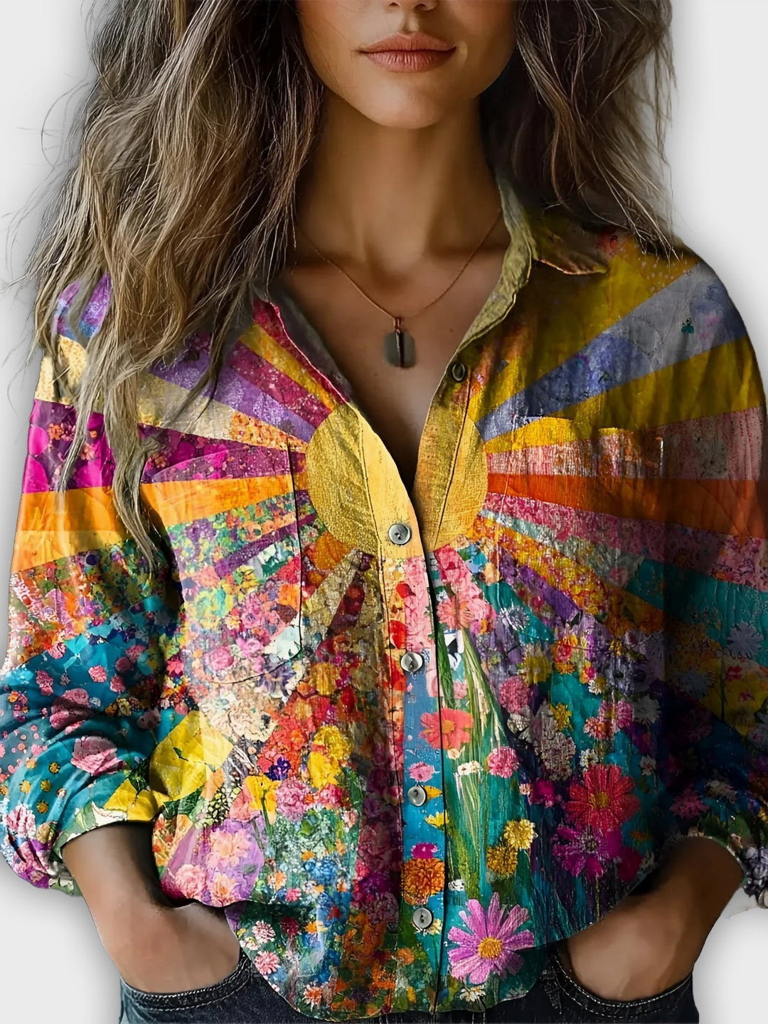 Blusa Glow Solsika con estampado patchwork y colores de sol